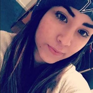 Meet your Posher, Lily